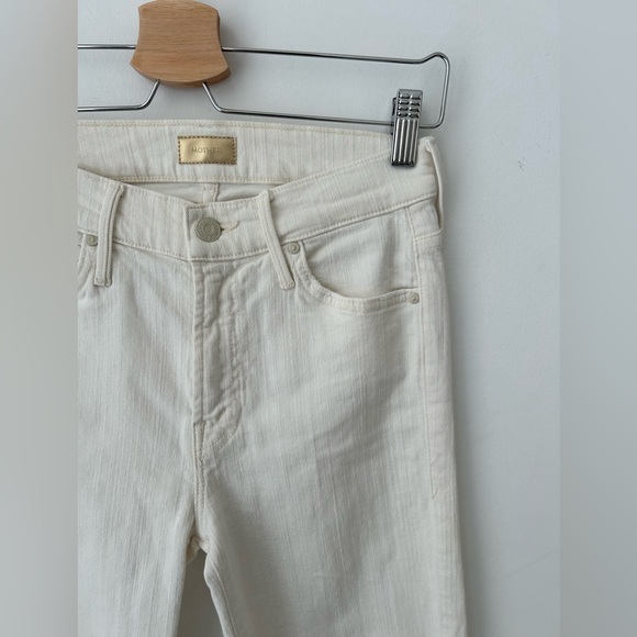 Mother - The Rascal Ankle Snippet in Whipping the Cream - Picture 9 of 15